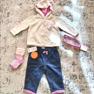 Gymboree Lot. Hooded sweater with ears, jeans, socks & headband. 6-12 months